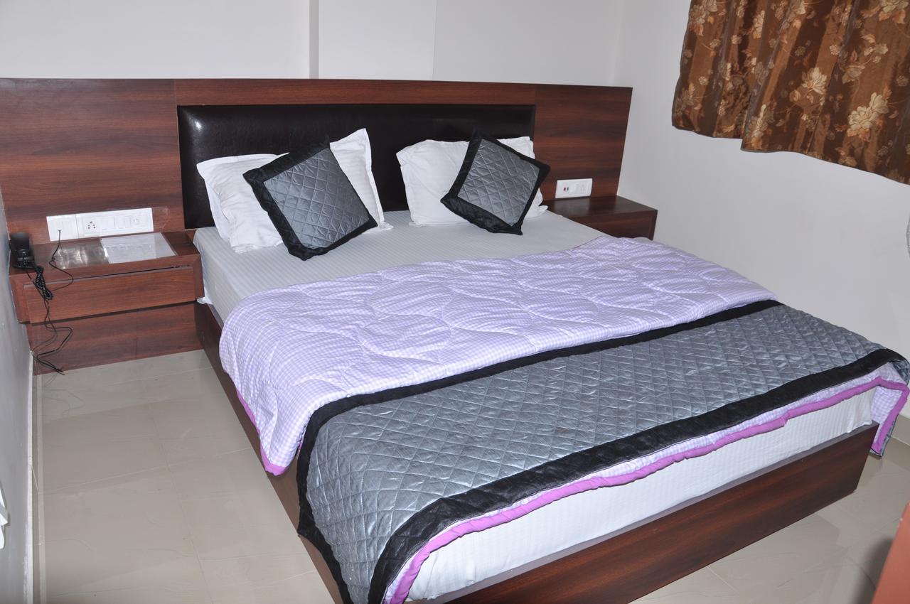 Hotel O Apple Jaipur Eksteriør billede